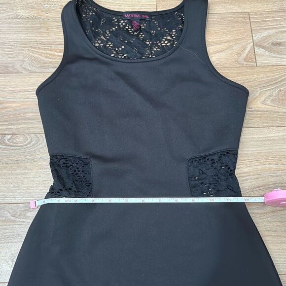 Material girl black lace dress size small - Picture 3 of 5